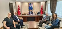 Seydişehir Gazeteciler Cemiyeti Yönetimi Kaymakam Cevdet Bakkal’ı ziyaret etti