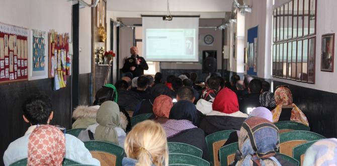 Yalıhüyük’te uyuşturucuyla mücadele semineri verildi