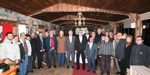 Başkan Ustaoğlu gazetecilerle aynı sofrada buluştu